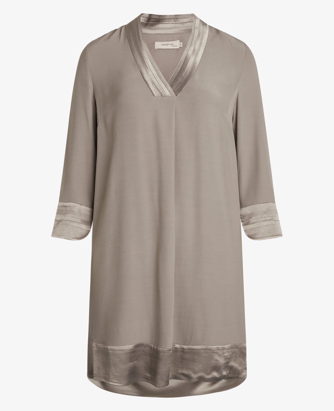 ESSENTIAL DRESSY CREPE TUNIC