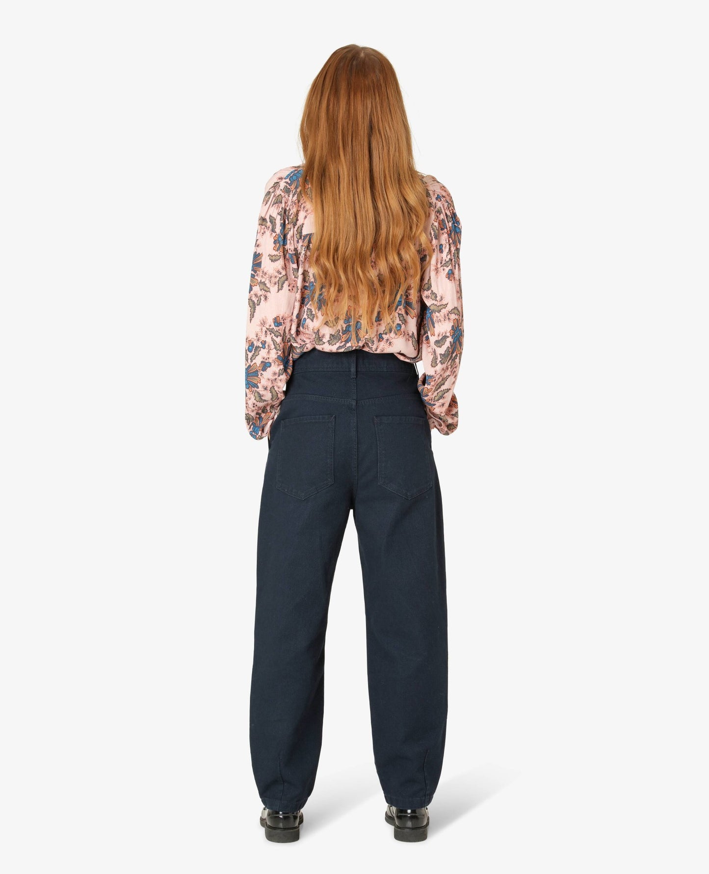 LINNN MØNSTRET BLUSE