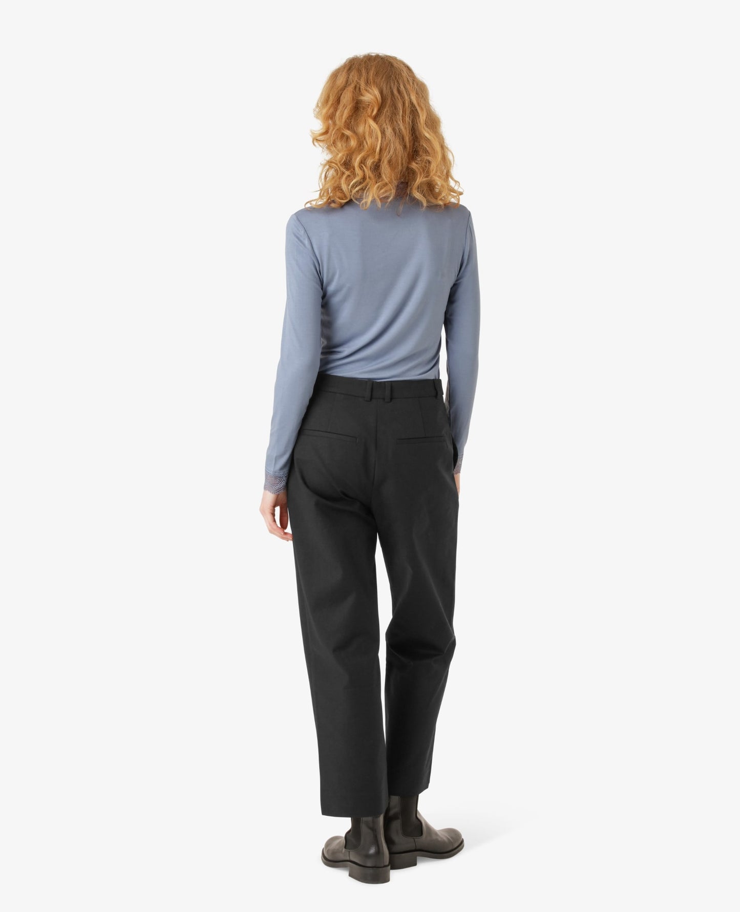 LAURANN BLUSE MED BLONDE