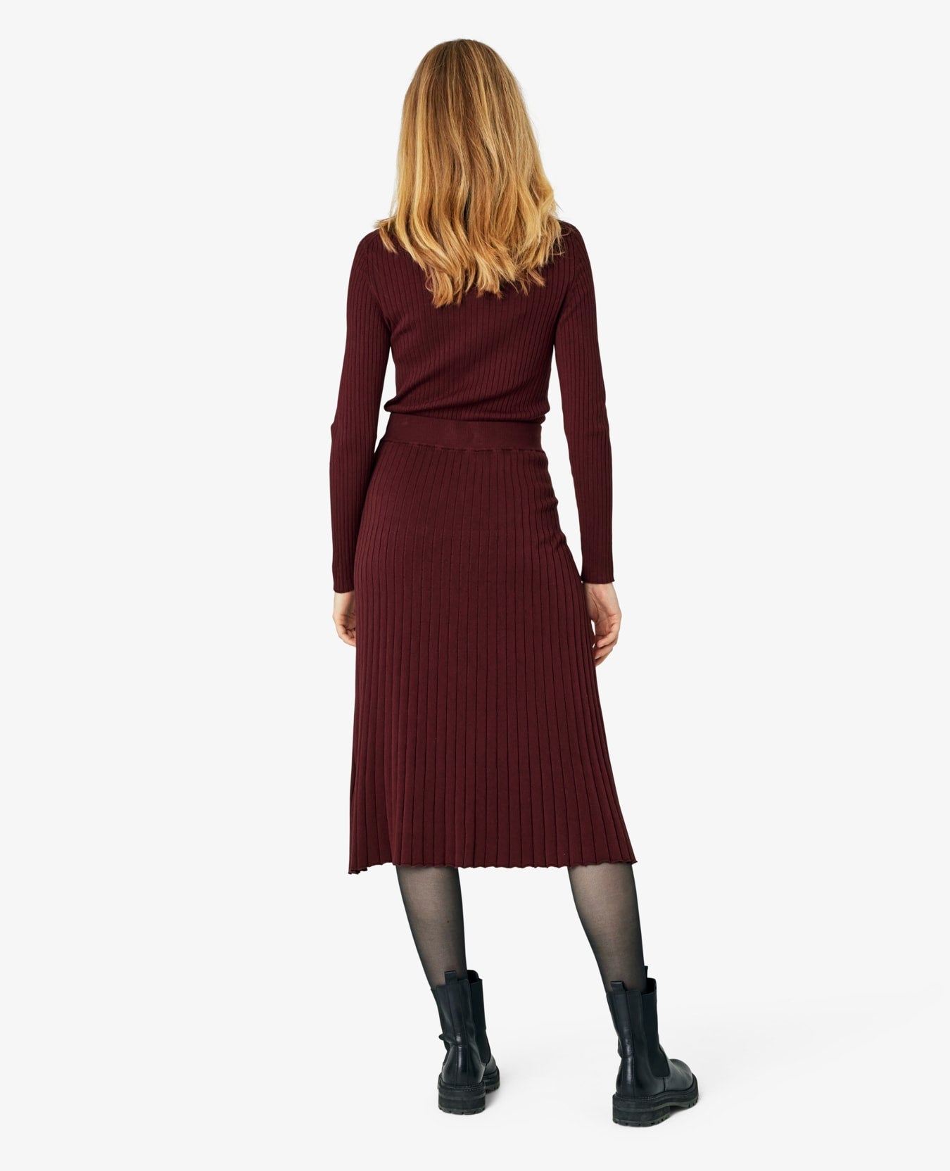 VIBENN RIBSTRIKKET PULLOVER