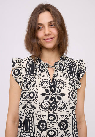 AnnieNN Blouse