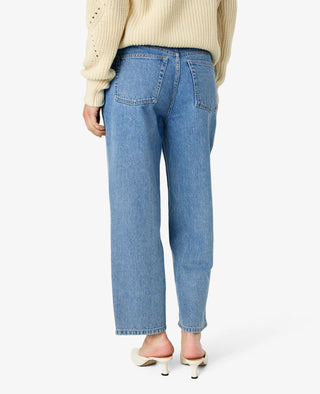 ALISONNN REGULAR JEANS