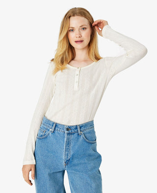 MINDYNN LANGÆRMET T-SHIRT